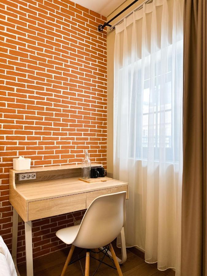 Lugano Arte Homestay Jakarta Buitenkant foto