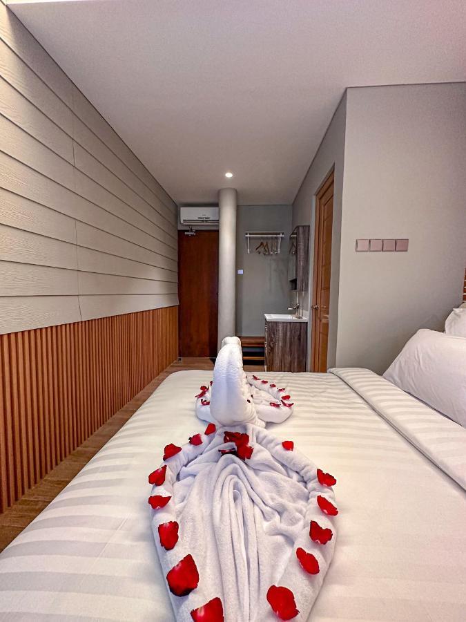 Lugano Arte Homestay Jakarta Buitenkant foto