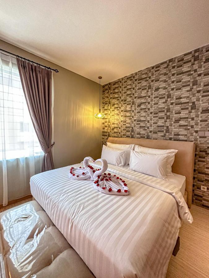 Lugano Arte Homestay Jakarta Buitenkant foto